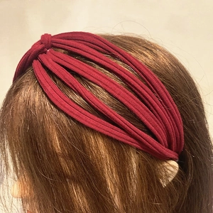 Fashionable wine red knitted headband with multi-strand knotted design for women