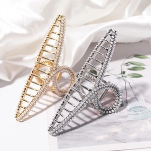 Elegante grote metalen haarklemmen met parels in goud en zilver set voor dames
