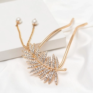 Épingle à cheveux élégante en métal doré avec feuille en strass et perles