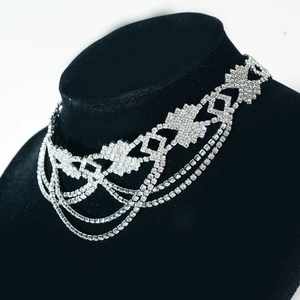 Exquisite silver multi-layer rhinestone choker necklace with elegant fringe tassels