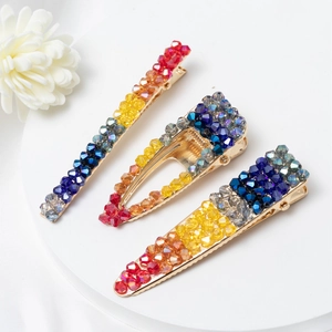 Lot de trois barrettes et pinces à cheveux élégantes avec perles de cristal colorées