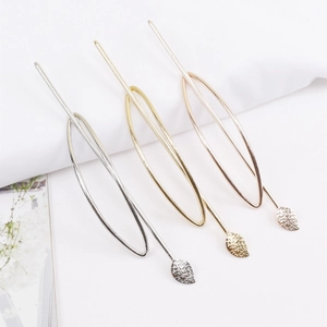 Three-piece geometric oval hair pins in gold silver and rose gold with leaf detail