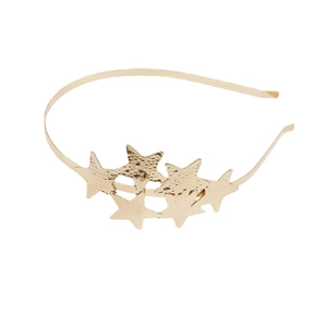 Eleganter goldener Metallhaarreif mit fünf gehämmerten Sternen im minimalistischen Stil