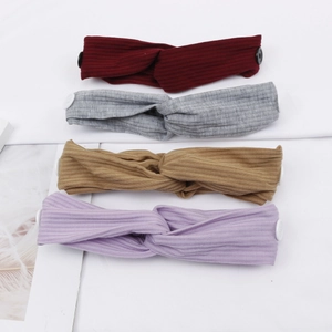 Knitted headband with buttons for mask pressure relief in four stylish autumn colors
