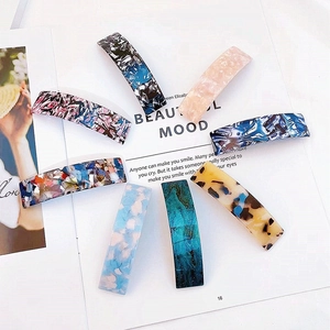 Élégante Pince à Cheveux en Acétate Motif de Marbre Écaille de Tortue pour Femme Style Français Épingles à Cheveux Retro Barrette à Ressort Accessoires Cheveux