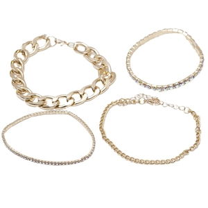 Modisches 4-teiliges Damen-Armband-Set in Goldoptik mit Panzerketten und funkelnden Strasssteinen