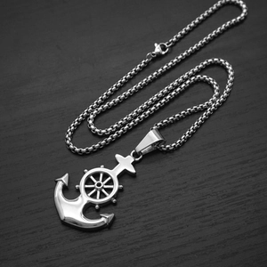 Collier en acier inoxydable avec pendentif ancre et gouvernail sur chaîne vénitienne