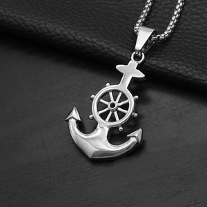 Collier en acier inoxydable poli avec pendentif ancre nautique et gouvernail de navire