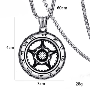 Retro titanium steel tire pendant necklace with roman numerals and star pattern