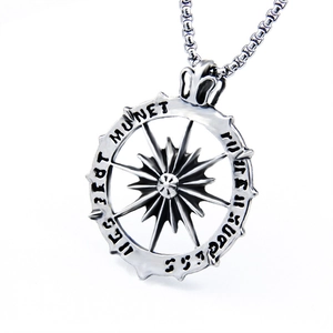 Collier pendentif boussole soleil vintage en acier inoxydable argenté pour hommes hip hop