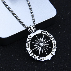Collier homme hip hop boussole soleil en acier inoxydable argenté avec chaîne box