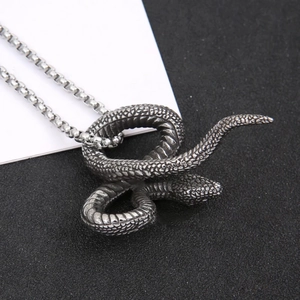 Vintage roestvrijstalen slangenhanger ketting met schubbenstructuur en retro zilveren finish