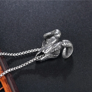 Gothic retro stainless steel goat head skull pendant necklace with silver box chain