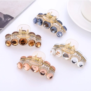Elegant Metal Hair Claw Clip Large Sparkling Rhinestone Inlaid Hair Clamp Fashion Hair Accessories For Women Daily Party
