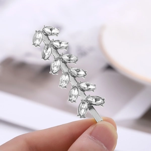 Elegante fermaglio per capelli a forma di foglia di cristallo con strass argento