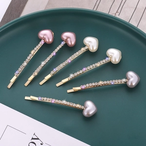 Elegante Herz Kunstperle Haarklammern Mit Strass Für Damen Mädchen Legierung Vergoldet Seite Haarspange Haarnadel Täglich Party Haarschmuck