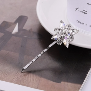 Pince à Cheveux Étoile en Strass Style Coréen Élégante Barrette Flocon de Neige en Zircon Accessoires de Cheveux en Alliage Argenté pour Femme