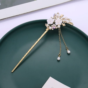 Vintage Chinese Style Hair Stick Alloy Flower Tassel Hairpin With White Artificial Pearls Rhinestones Elegant Hair Accessory For Women