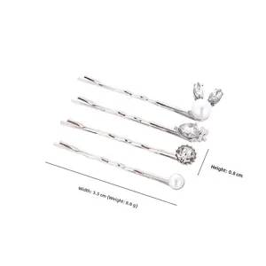 Detail-Set aus 4 silbernen Haarklammern mit Perlen, Strass und süßem Hasen-Design