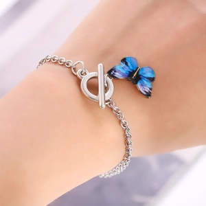 Bracelet en Alliage de Mode Coréenne Ton Argent Avec Pendentif Papillon Bleu Dégradé Fermoir Toggle Bijoux Femmes