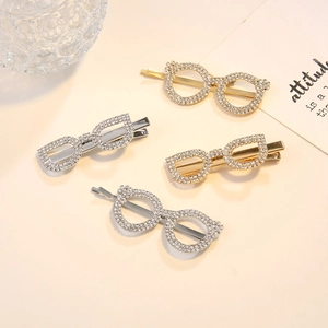 Pince à Cheveux Créative en Forme de Lunettes avec Strass Alliage Cristal Étincelant Barrette pour Femmes Bijoux de Cheveux