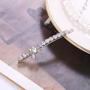 Eleganter silberner Bogen Haarclip mit funkelnden Strasssteinen für Damen