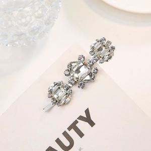 Fashion European Silver Alloy Rhinestone Hair Clip For Women Elegant Crystal Side Clip Geometric Bang Clip Retro Hair Jewelry