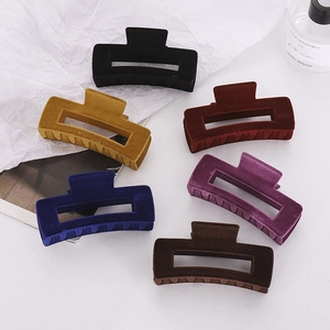 French Large Flocked Geometric Rectangle Hair Claw Clip Alloy Velvet Texture Nonslip Hair Clip For Women Thick Hair Styling