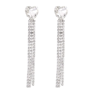 Boucles d'oreilles cœur étincelantes avec de longues franges en strass argenté