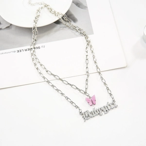 Collana Y2K a doppio strato con farfalla in acrilico rosa e ciondolo gotico Babygirl