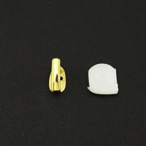 Grillz dentaire hip-hop plaqué or avec barre de moulage en silicone pour accessoire