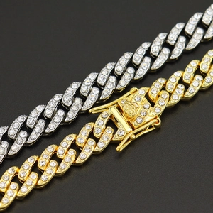 Collier chaîne cubaine 9mm hip hop serti de zircons en versions dorée et argentée