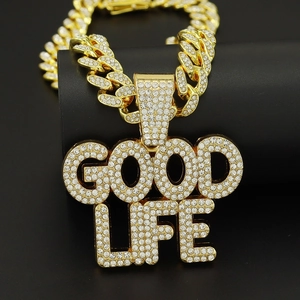 Collier Pendentif Lettre GOOD LIFE Iced Out Hip Hop pour Hommes Femmes Bijoux en Alliage Plaqué Or Strass Chaîne Cuban