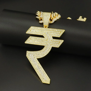 Collier Pendentif Symbole de la Roupie Hip Hop Iced Out Luxe Strass Signe de Devise Charme pour Hommes Femmes Bijoux de Mode Urbaine