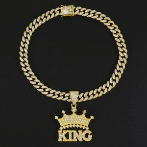 Hip-Hop Goldene Kubanische Halskette mit großem Kronen KING Anhänger und Kristallen