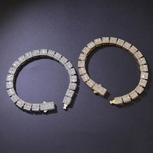 Ensemble de bracelets de tennis cubains carrés glacés en finitions or et argent