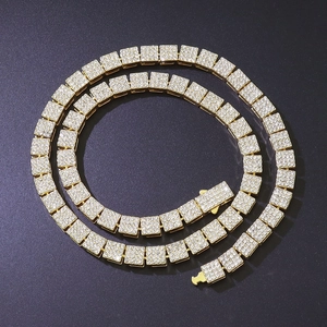 Collier Chaîne Cubaine Carrée Hip Hop Iced Out pour Hommes Femmes Alliage Pavé de Strass Chaîne Géométrique Bijoux