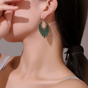 Vintage Bohemian Alloy Feather Drop Earrings With Stainless Steel Earring Post Antique Bronze Green Leaf Dangle Earrings For Women