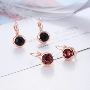 Boucles d'oreilles créoles en cristal zircon or rose avec pierres rondes noires et rouges