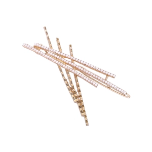 5-teiliges Set eleganter goldfarbener Haarklammern mit Kunstperlen und Metall-Design