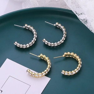 Boucles d'oreilles créoles chic en forme de C serties de strass en or et argent