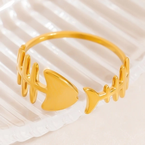 Bague ajustable arête de poisson en acier inoxydable plaqué or 18K pour un style marin