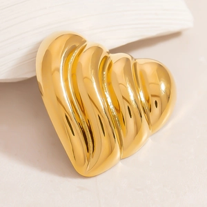 Broche cœur en acier inoxydable plaqué or 18K avec une élégante texture ondulée polie