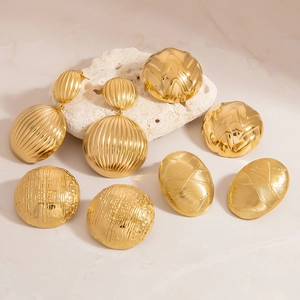 Vintage Edelstahl Geometrische Ohrringe Für Damen Vergoldet Strukturierte Oval Runde Ohrstecker Elegante Mode Schmuck