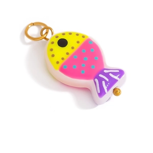 Colorful fish pendant accessory in stainless steel with vibrant enamel heart patterns
