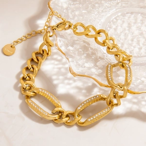 Massives 18K vergoldetes Edelstahl-Gliederkettenarmband mit Strass-verzierten Ovalen