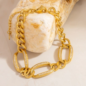 Minimalistisches 18K vergoldetes Edelstahl-Gliederkettenarmband mit Strass-Großring