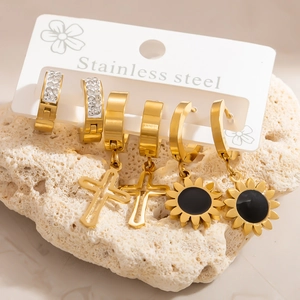3er-Set vergoldete Edelstahlohrringe mit Kreuz- und Sonnenblumenanhängern