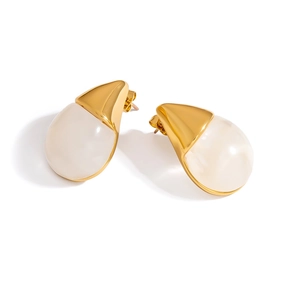 Elegant gold stainless steel drop earrings with creamy resin floral拼接 design