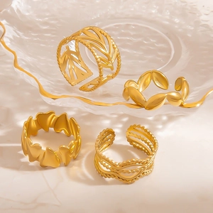 Vintage gold plated stainless steel adjustable ring set with leaf and heart patterns